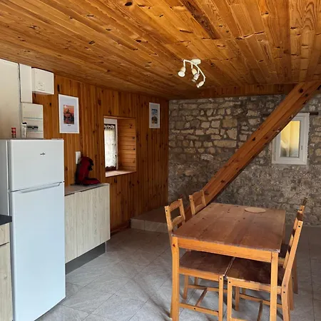 Apartamento De Fertés Amarens